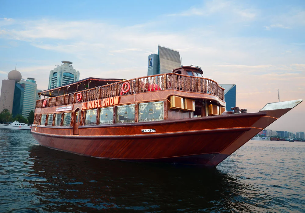 Dhow Cruise Dubai Creek