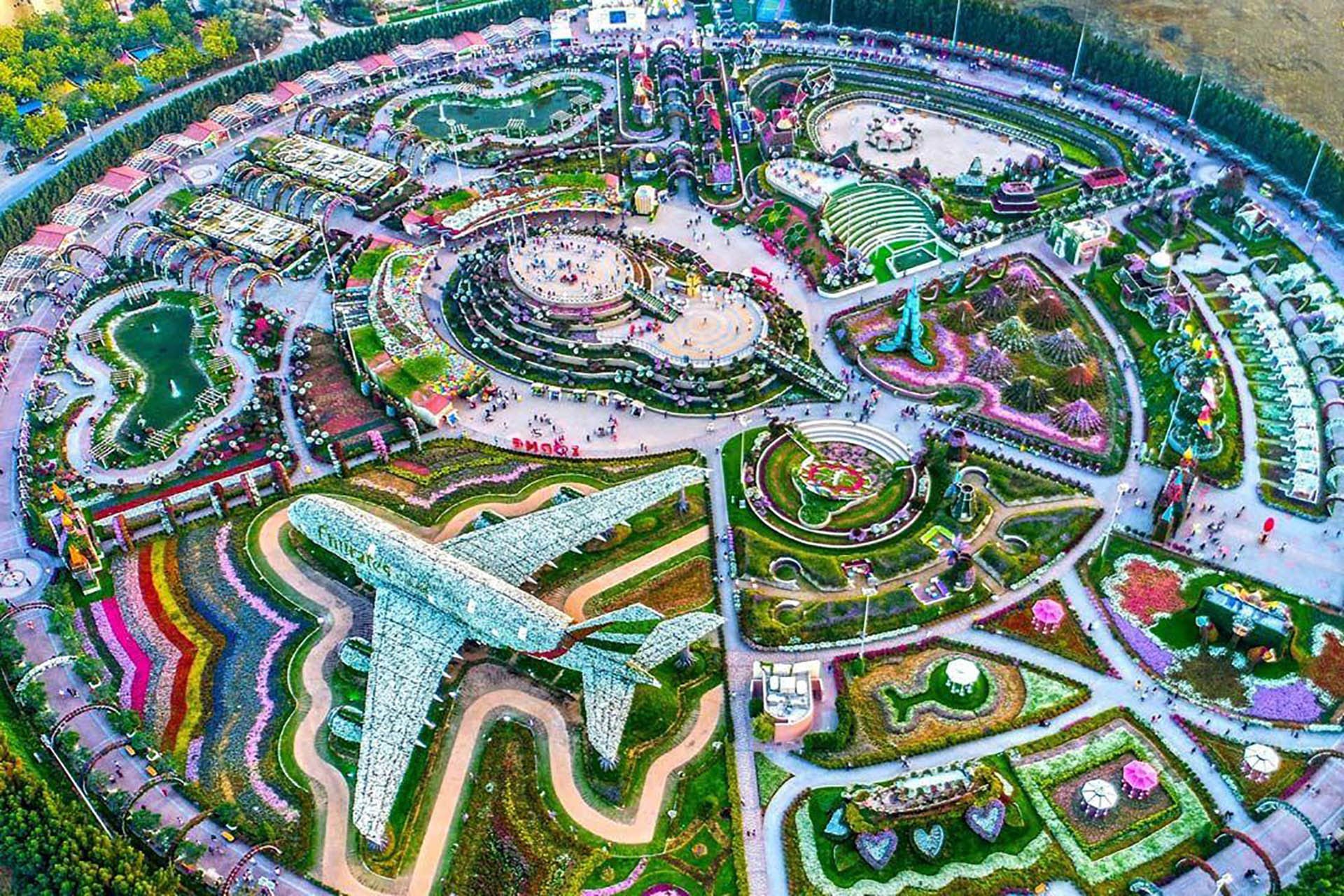 Dubai Frame, Miracle Garden and Global Village Tour