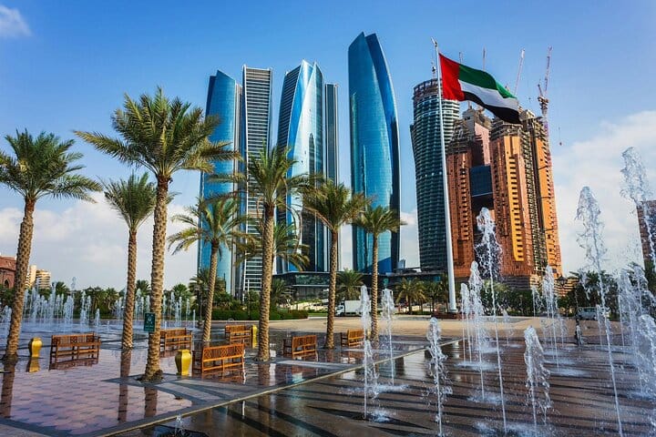 Abu Dhabi City Tour with Etihad Towers Visit
