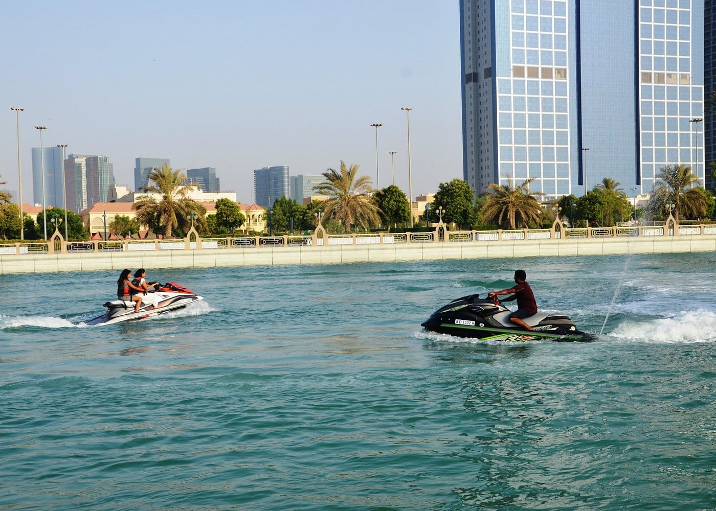 Abu Dhabi City Tour with Jet Ski Ride