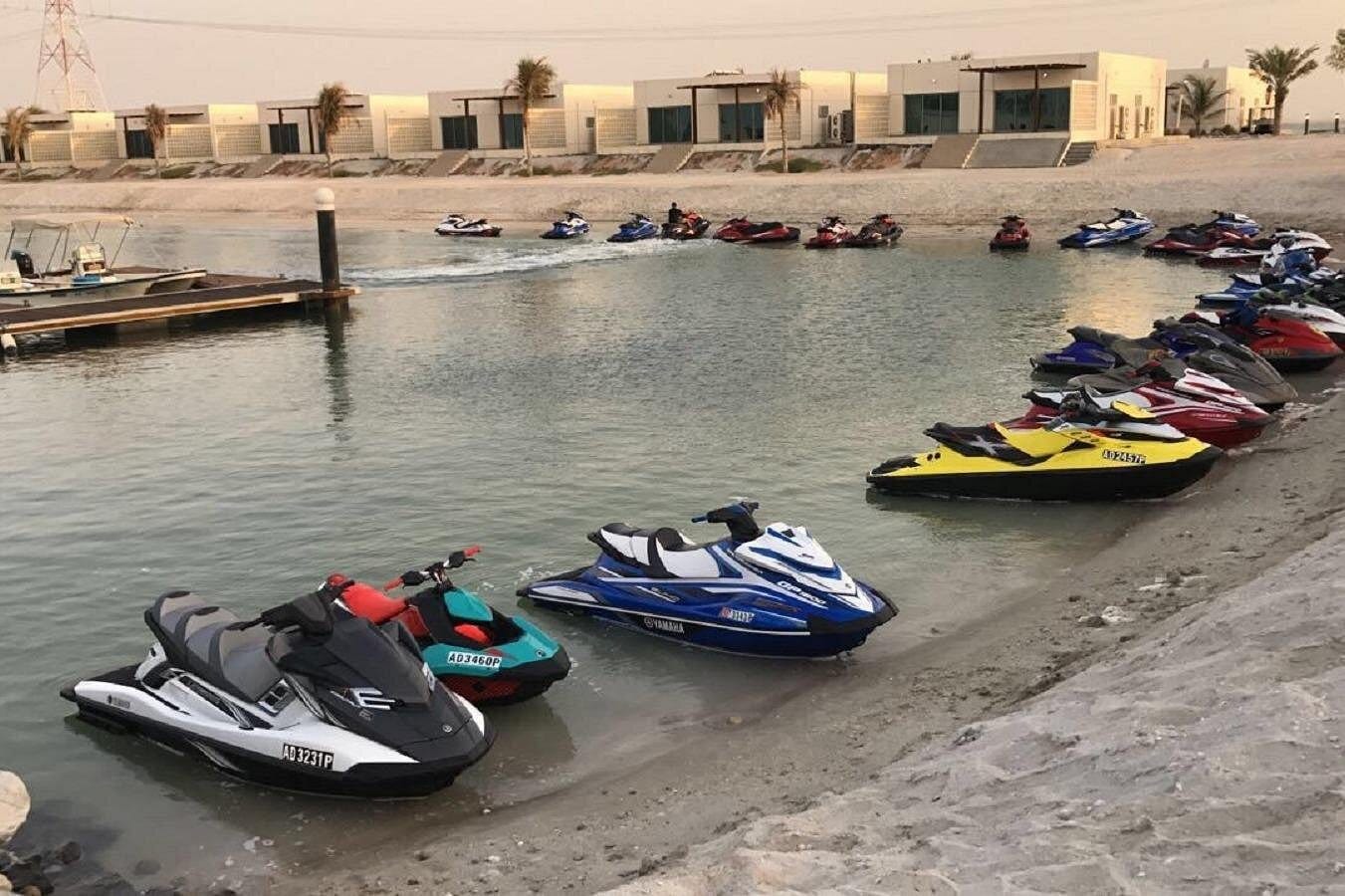 Abu Dhabi City Tour with Jet Ski Ride