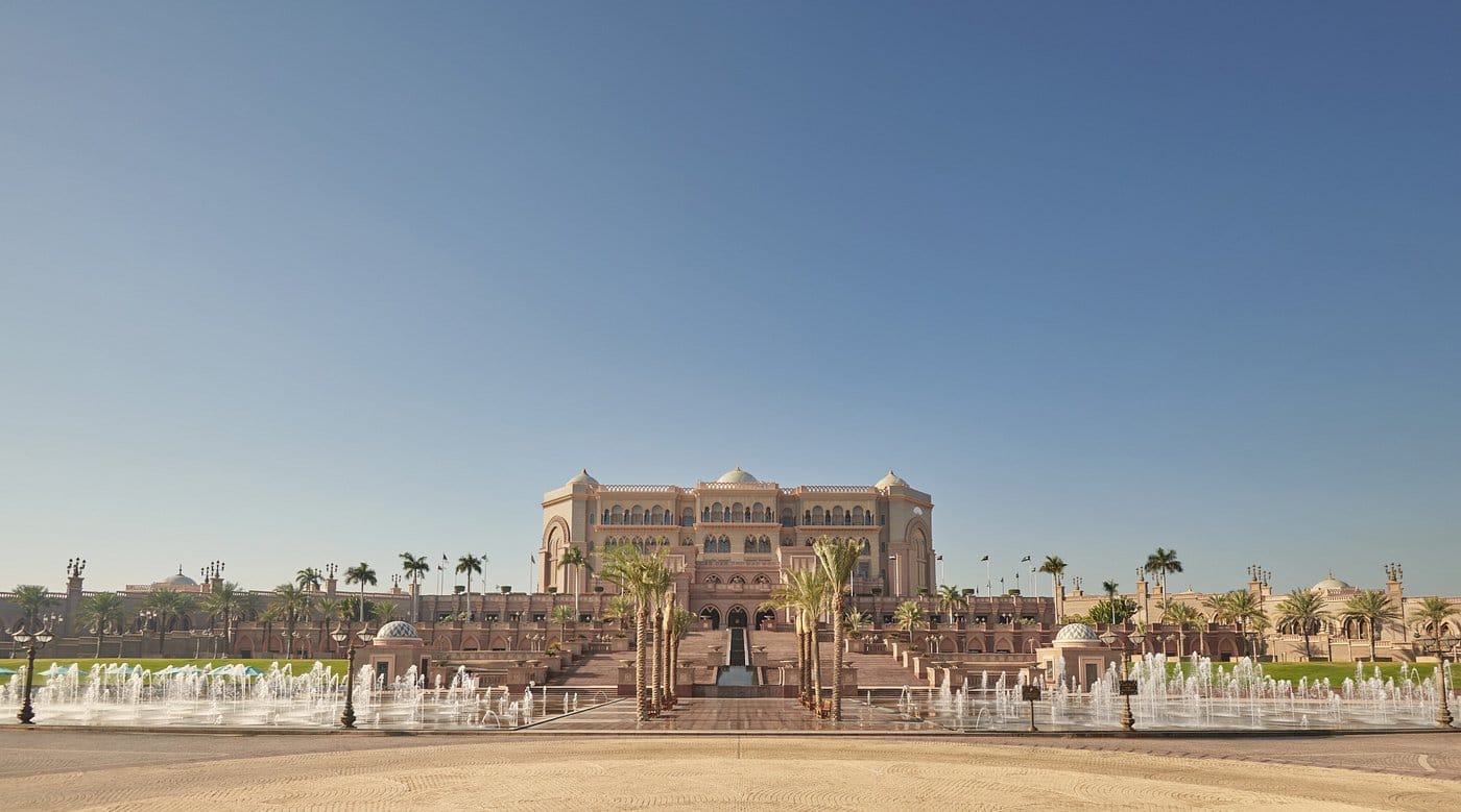 Abu Dhabi City Tour with Emirates Palace